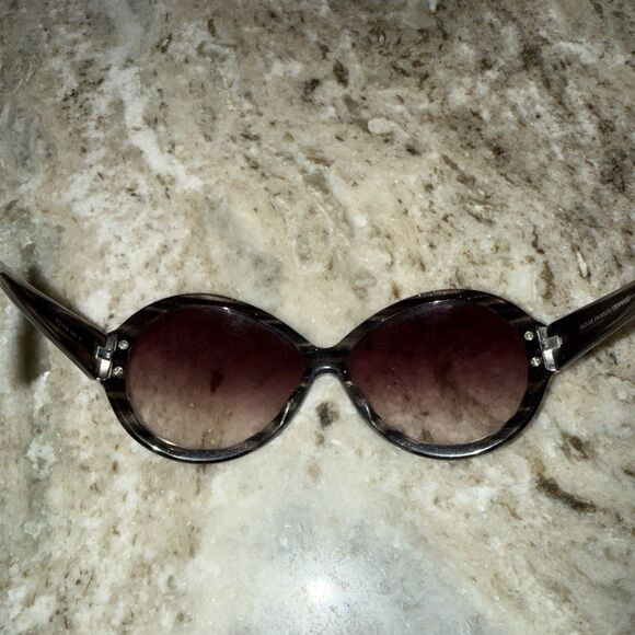Oliver Peoples Harlot Olive Tortoise Pink Frame Brown Gradient Lens Sunglasses main image 5